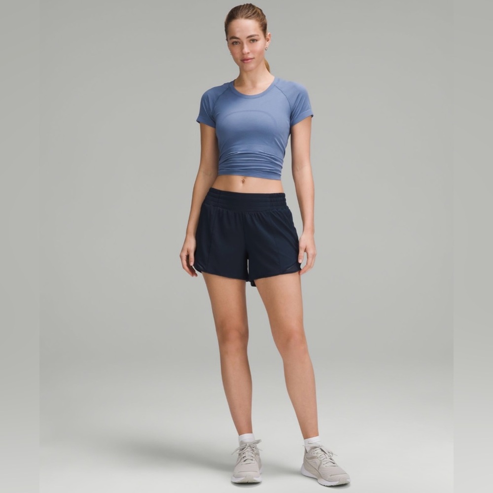 Lululemon hotty hot high rise lined short 4’, size 8, color: true navy
